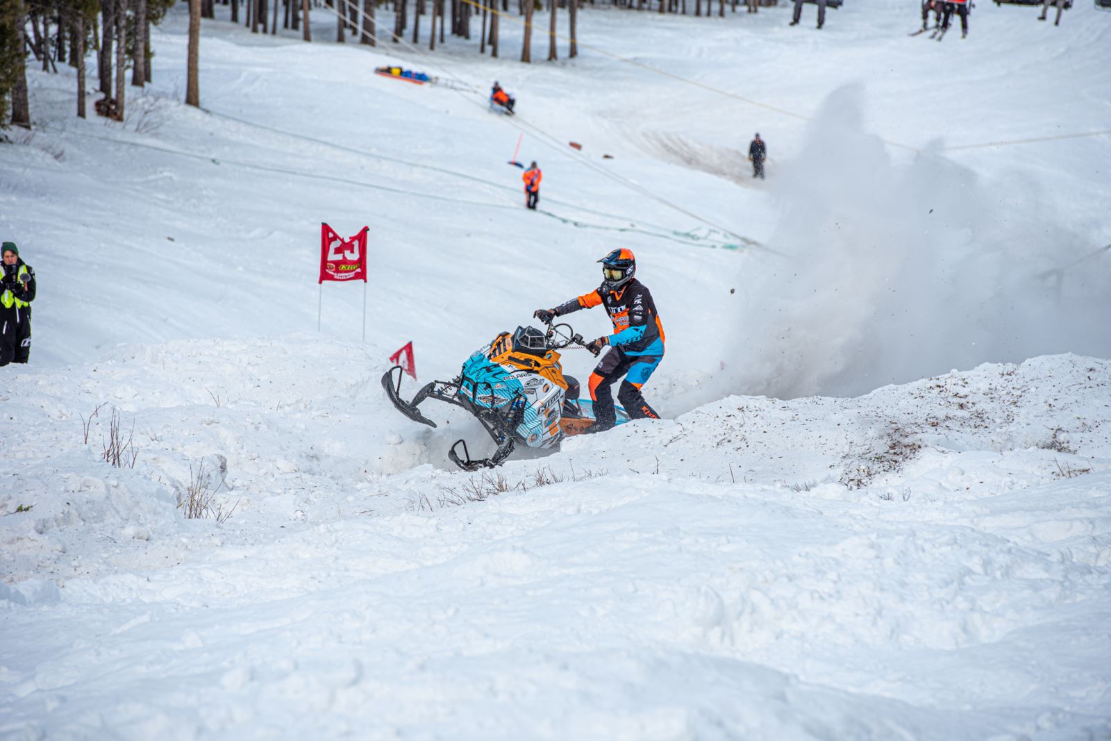 Polaris Snowmobile Hillclimbers Win 11 of 12 Pro Classes and All 4 King